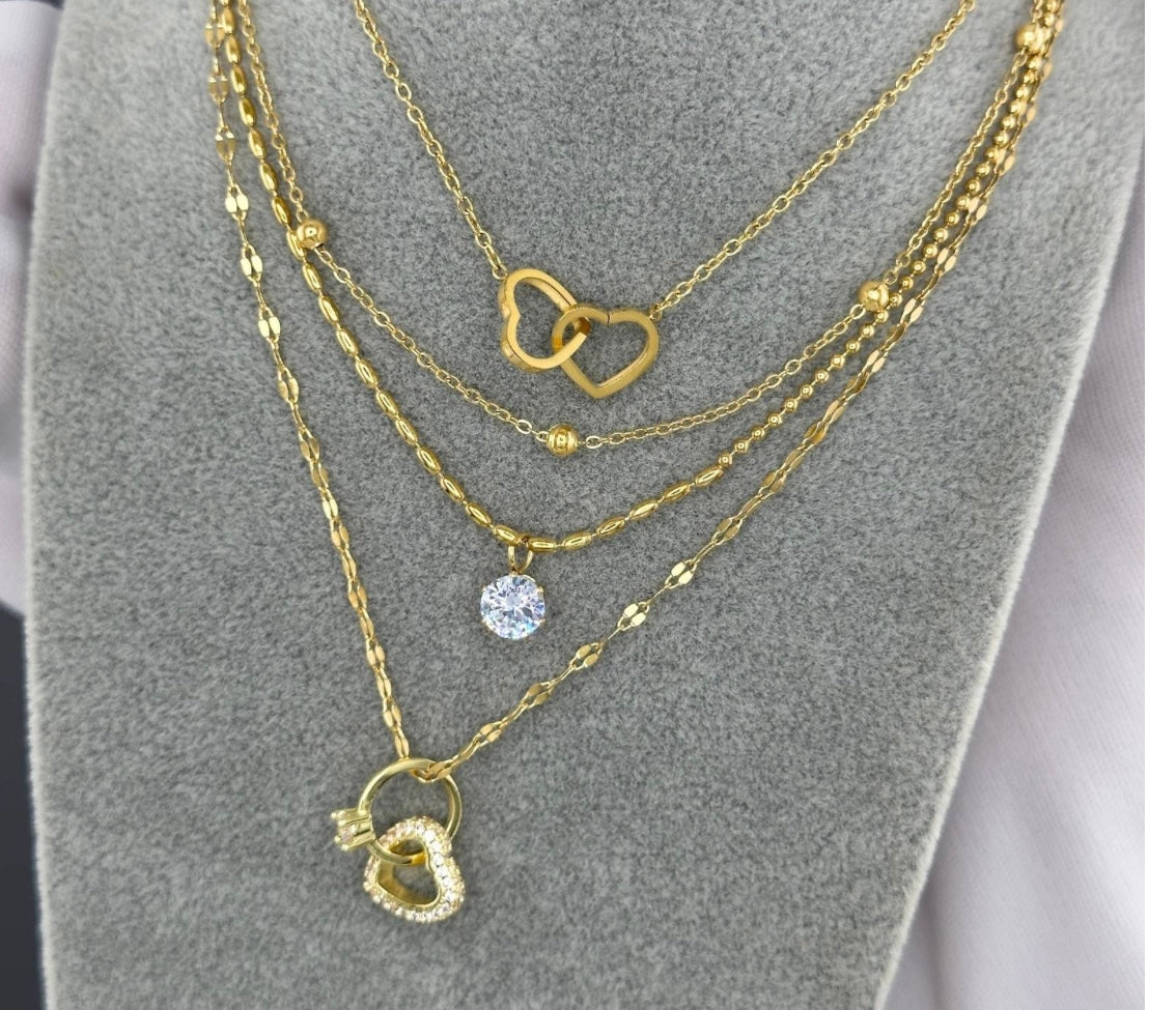 COLLANA "CUORI" IN ACCIAIO INOSSIDABILE PLACCATO ORO 18K